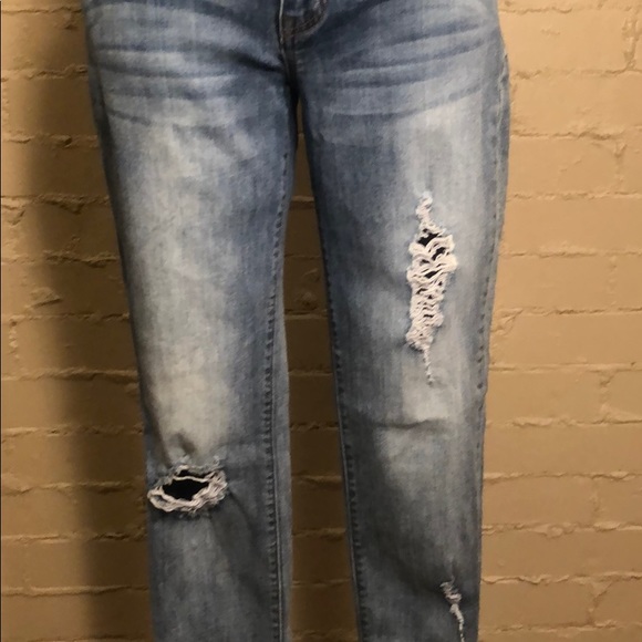 Wild Blue Distressed Denim: 5 - Picture 2 of 6